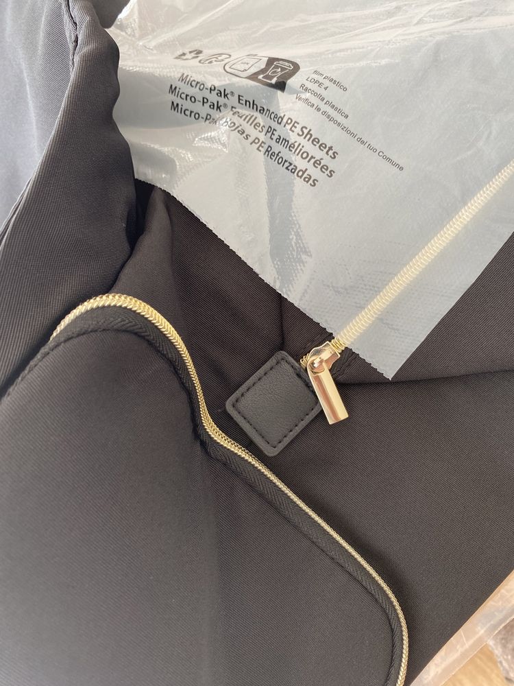 Hugo boss - idealna torba podrozna