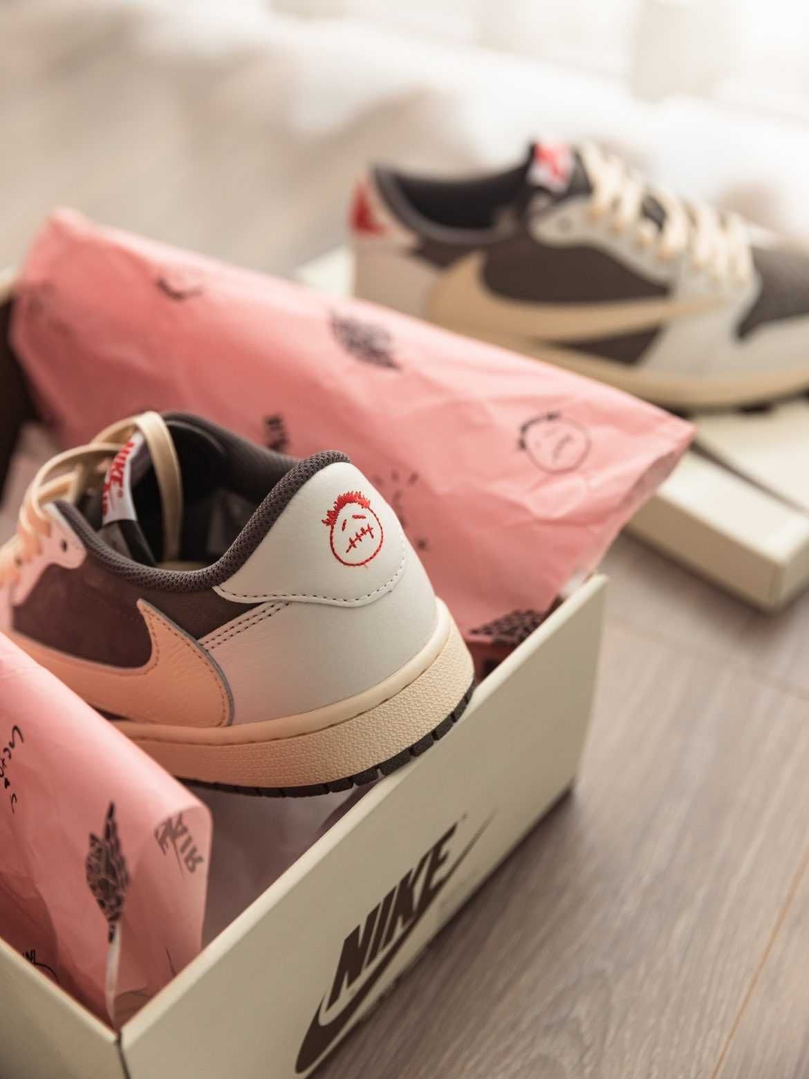 Jordan1Retro Low OG SP/Butydamskiemęskie Travis ScottReverseMocha R.42