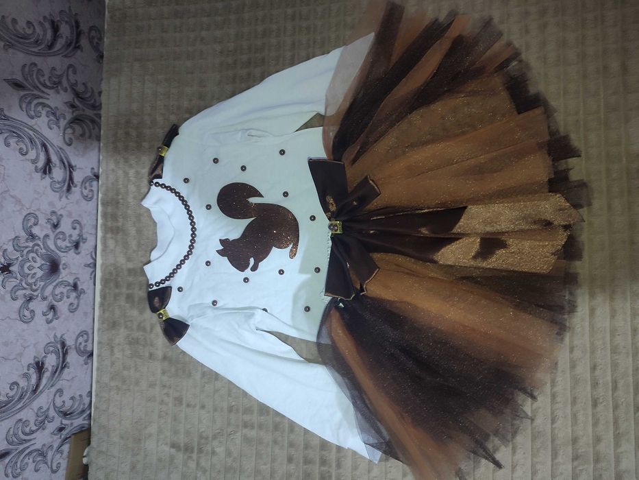 Продам костюм белочки