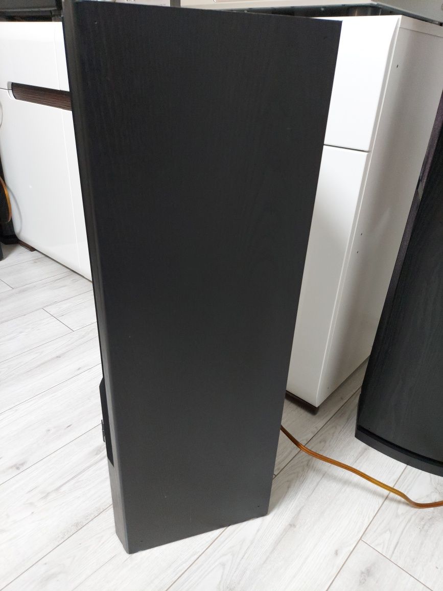 Kolumny MB Quart QL SP4