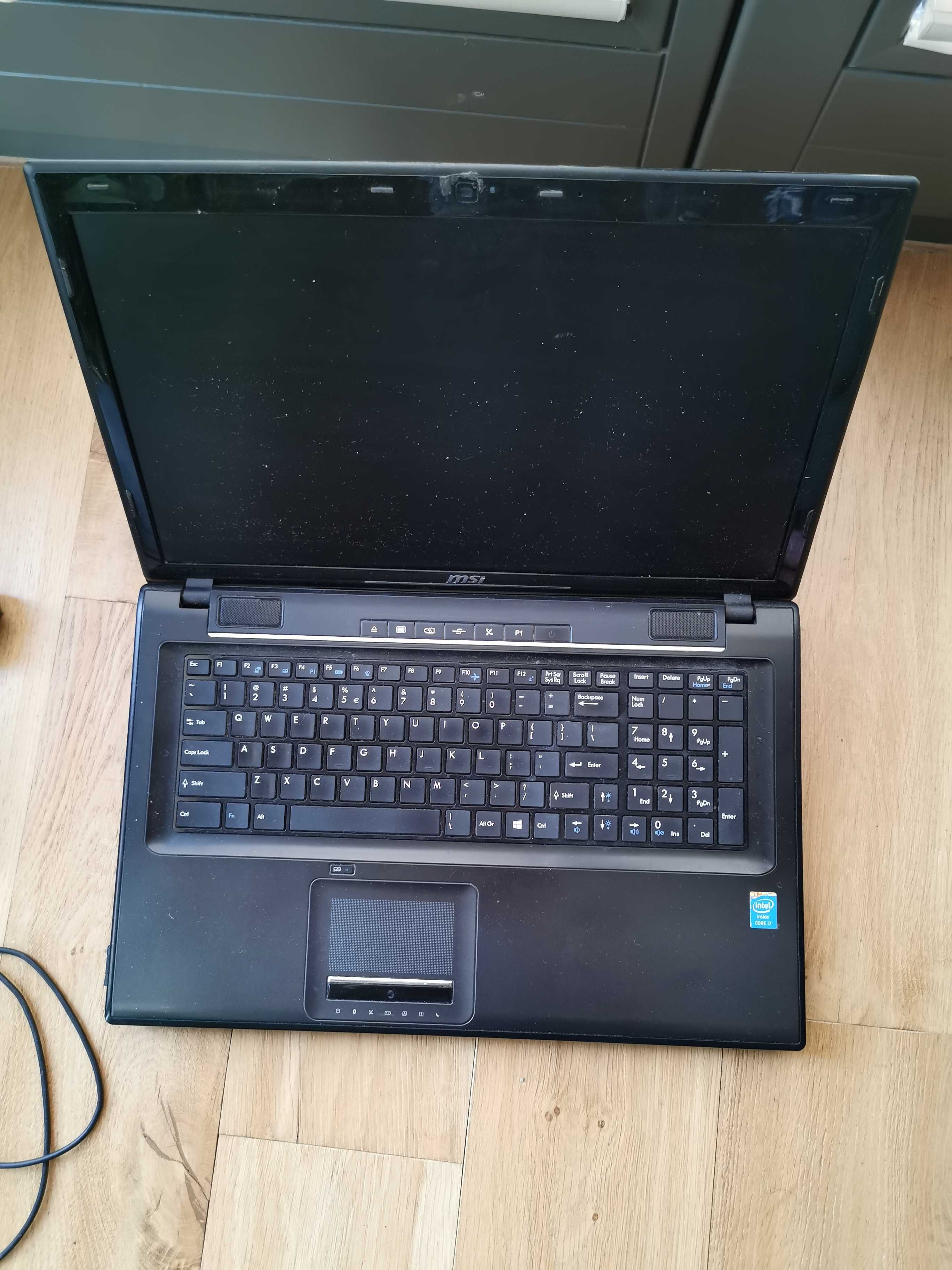 Laptop MSI MS-1758 17 cali procek i7 działa, uruchamia się + zasilacz