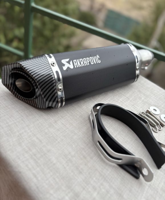 Прямоток AKRAPOVIC 37 см Вихлоп глушник Акраповіч чорний на мотоцикл