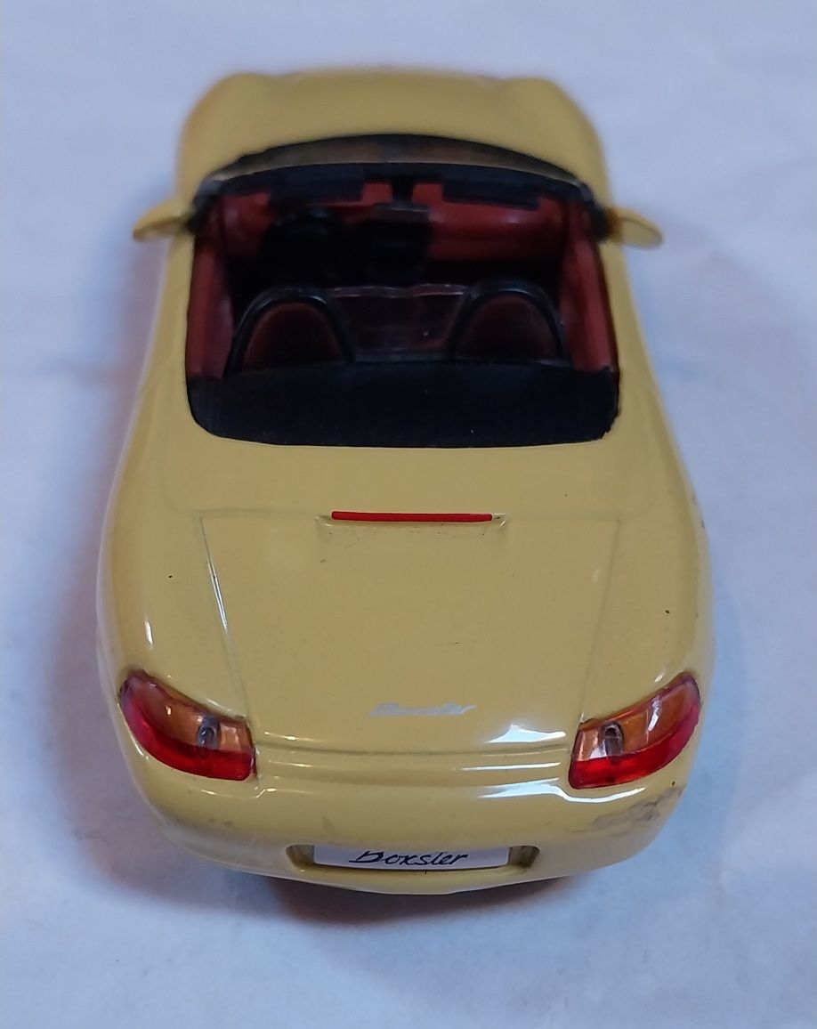 Miniatura Porsche Boxster em escala 1/43