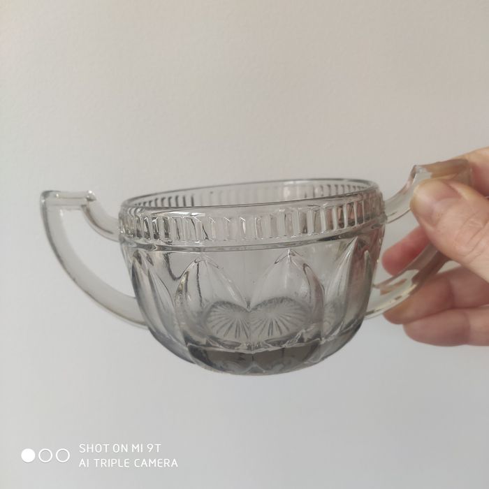 Szklana cukiernica art deco