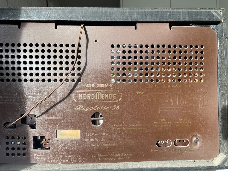 Radio valvulas Nordmende