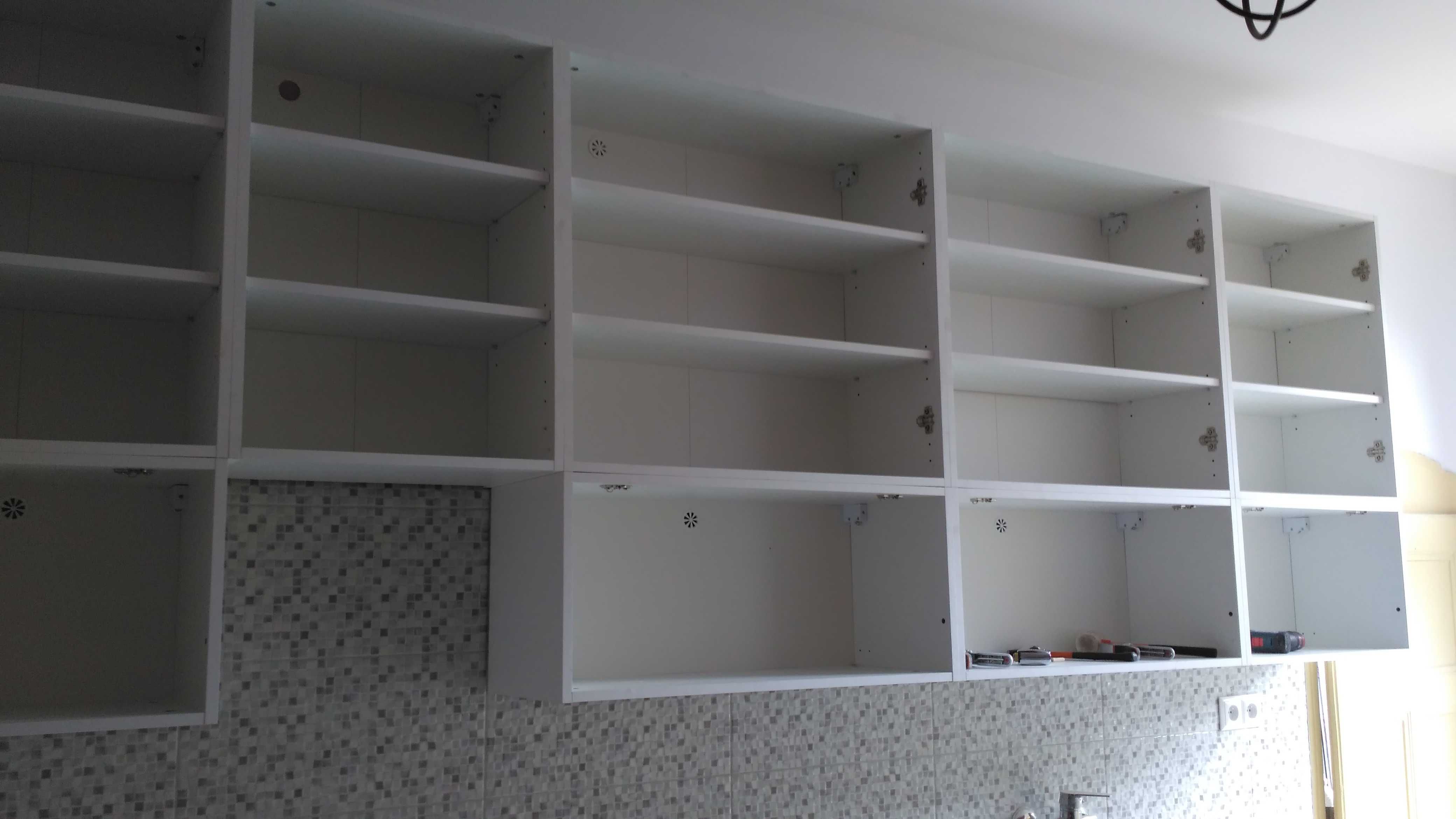 nowe fronty kuchenne - fronty lakierowane - zmiana frontów w kuchni -