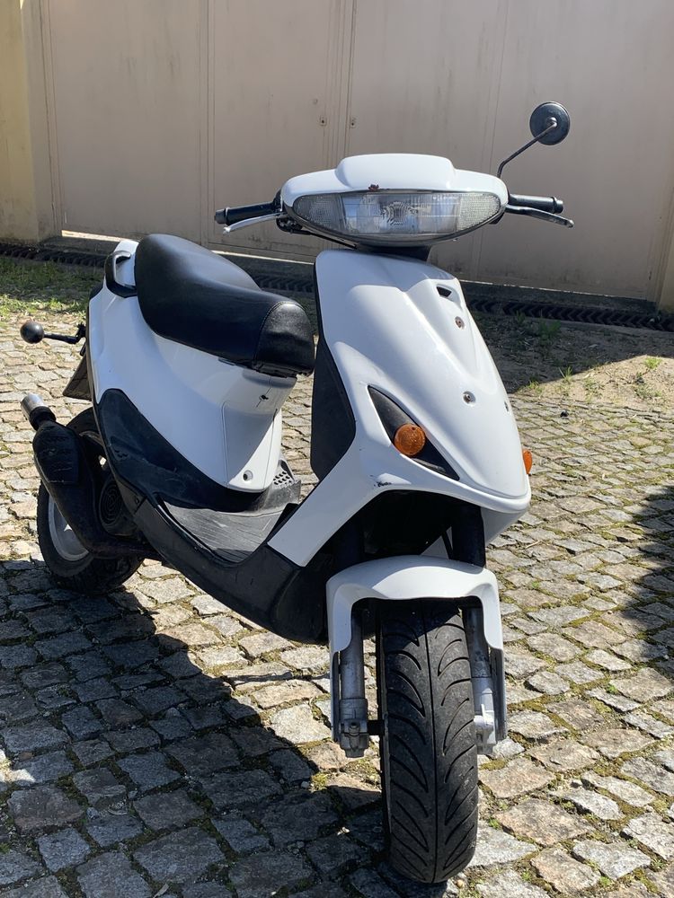 Vendo scooter em bom estado