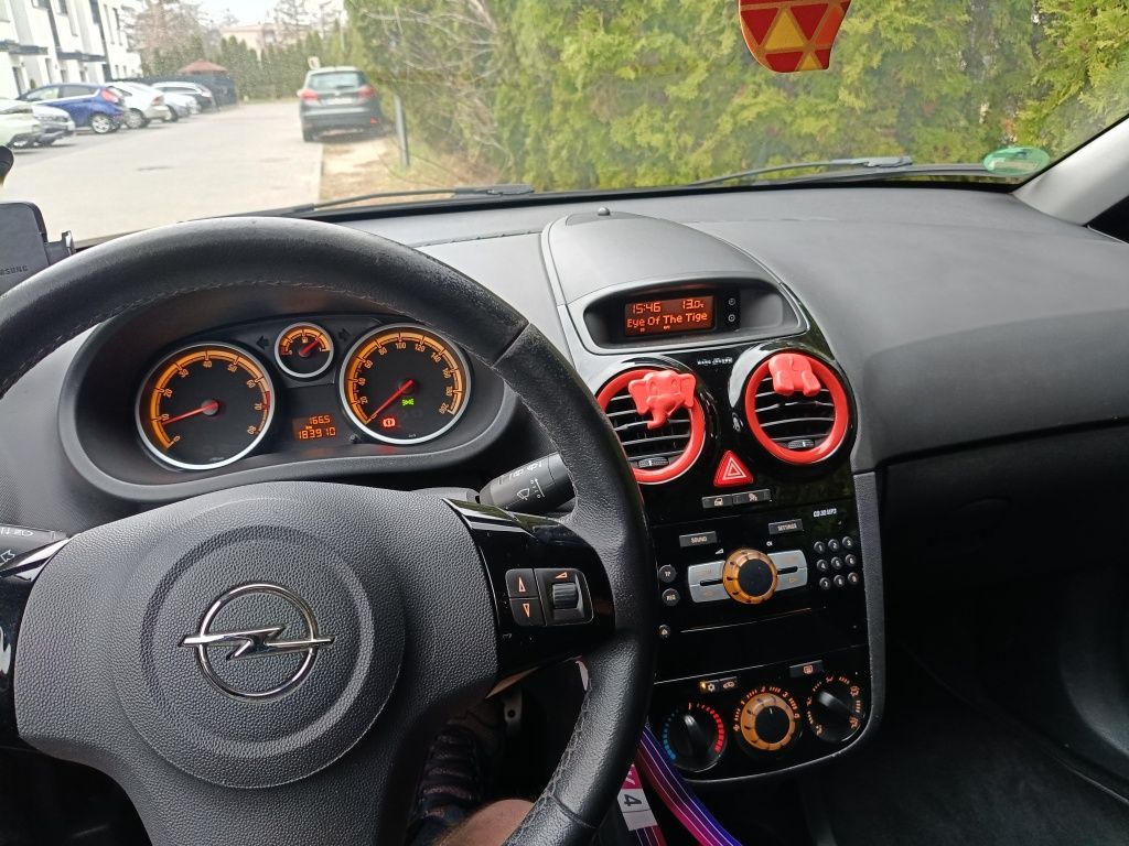 Opel Corsa D 1.4
