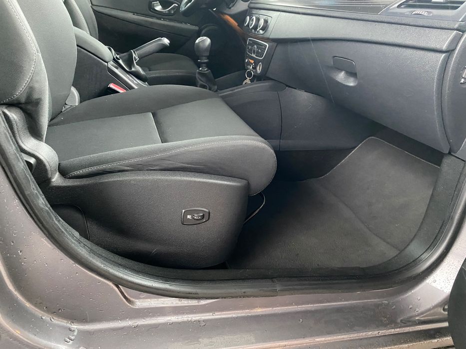 Продам Renault Megan 2010