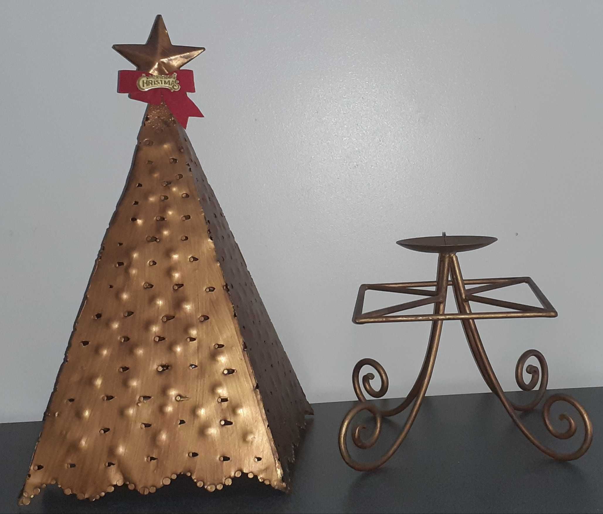 Castiçal Árvore de Natal Dourada em Metal