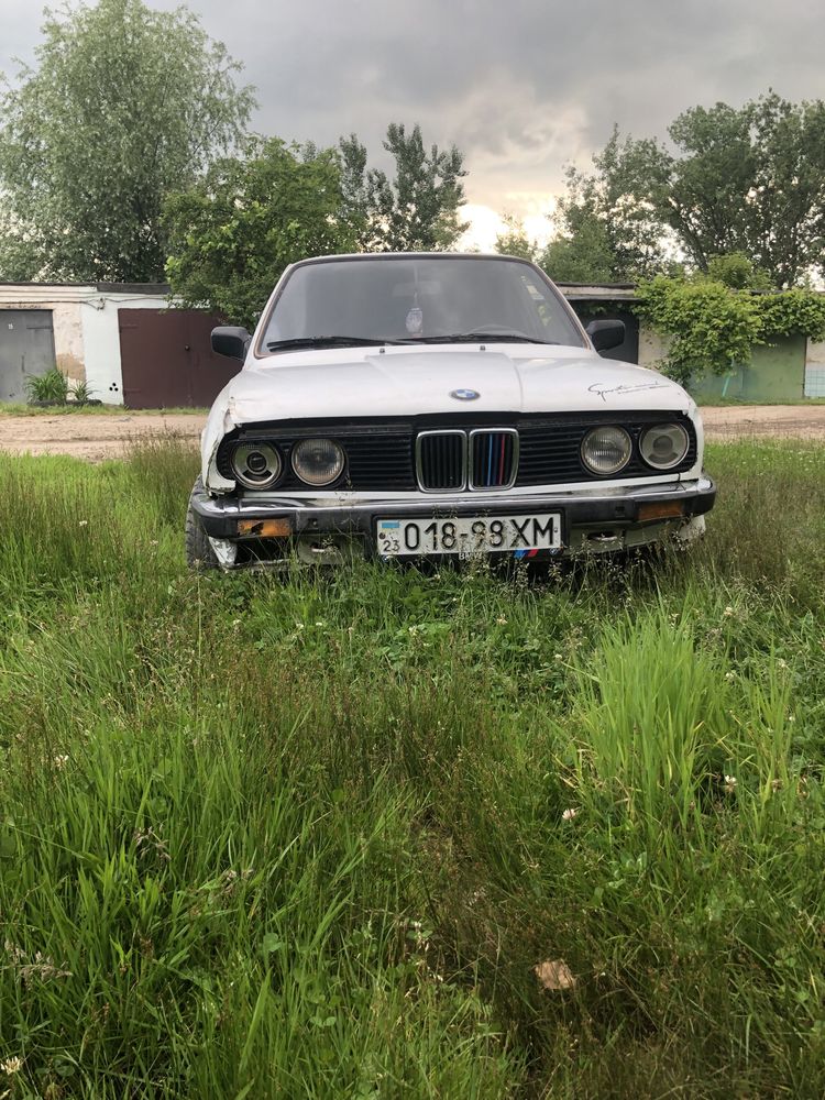 Розборка Бмв е30