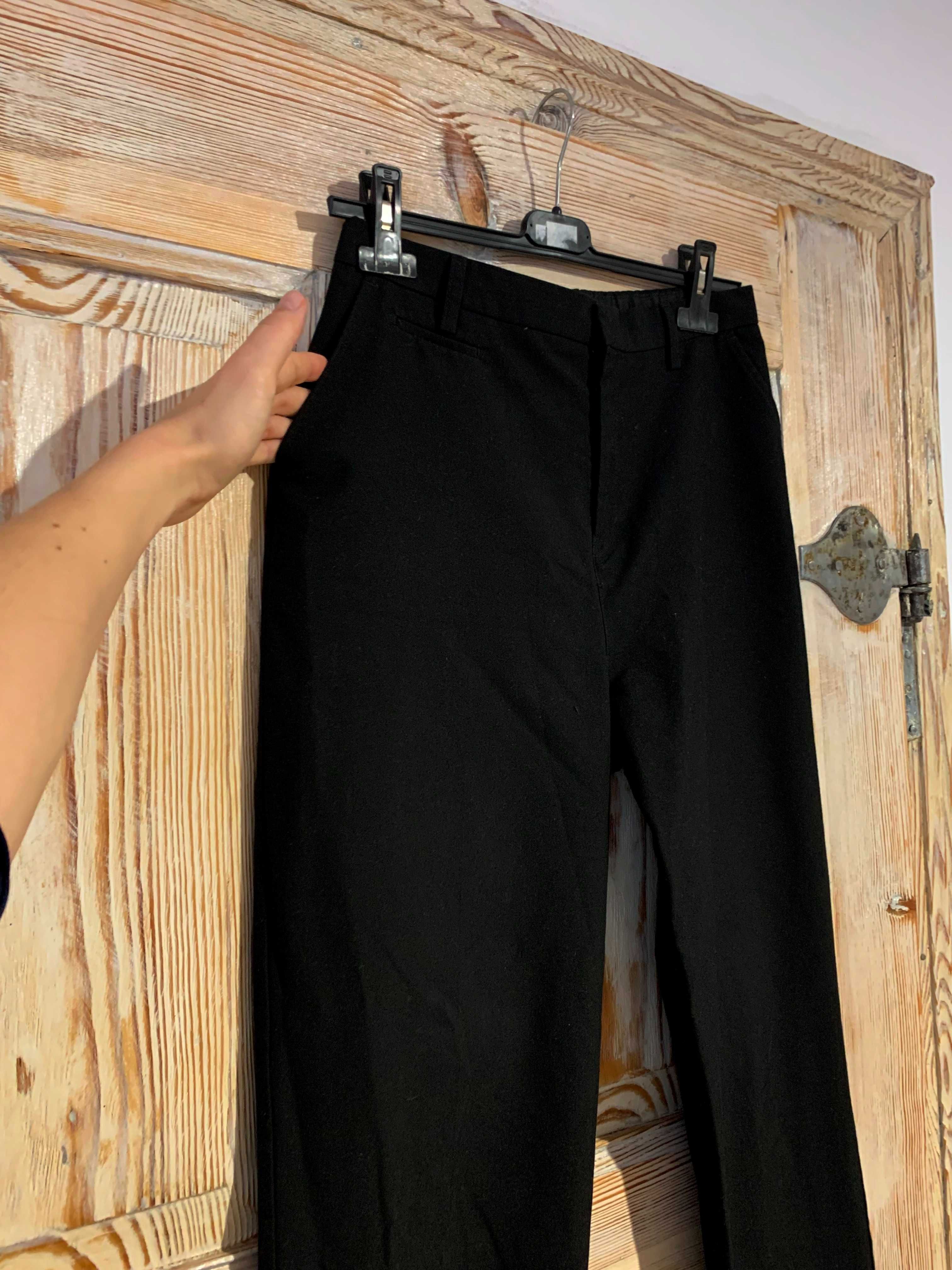 spodnie eleganckie proste galowe z regulacją w pasie S M L czarne