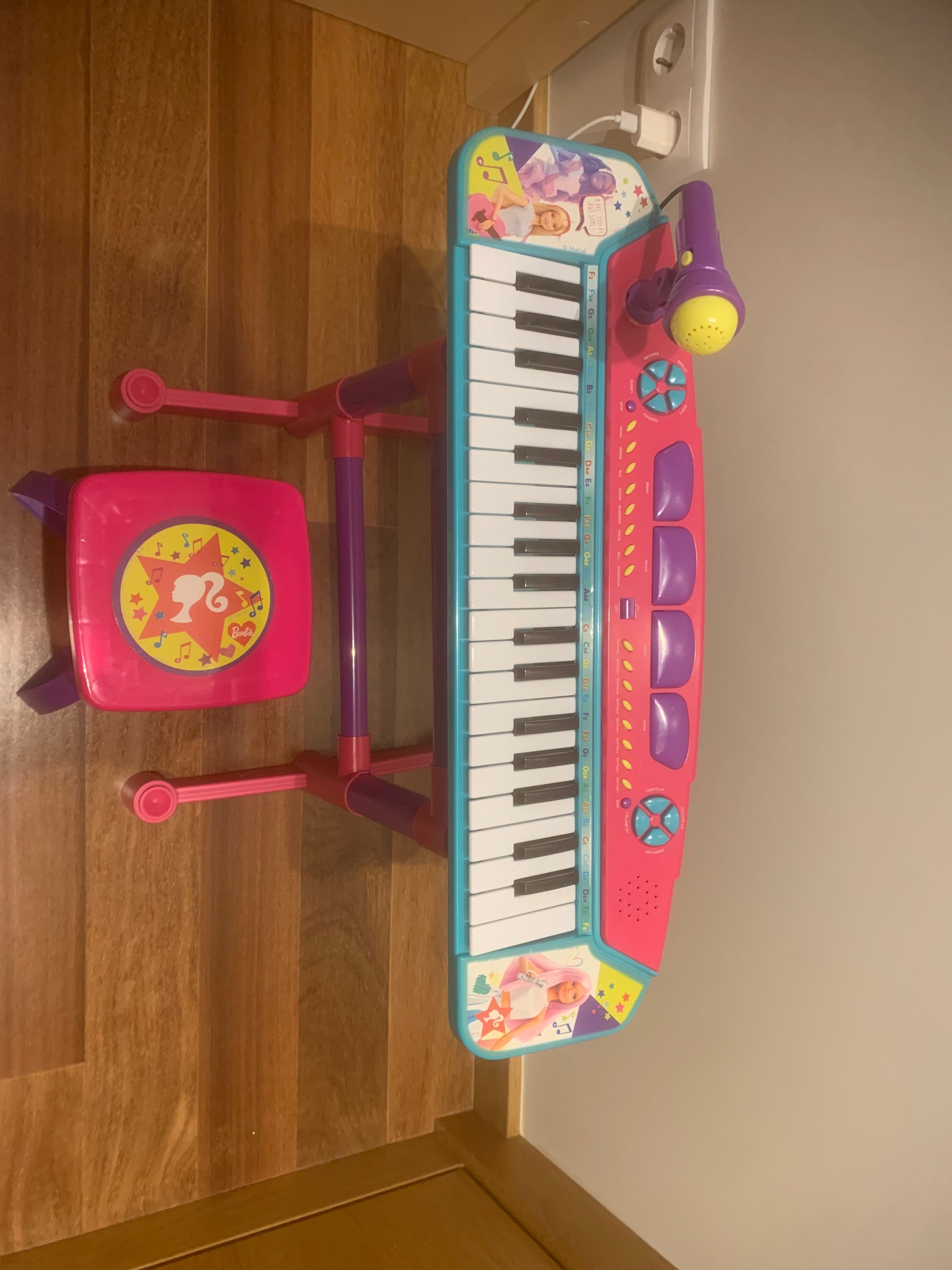 Órgão Eletrónico da Barbie