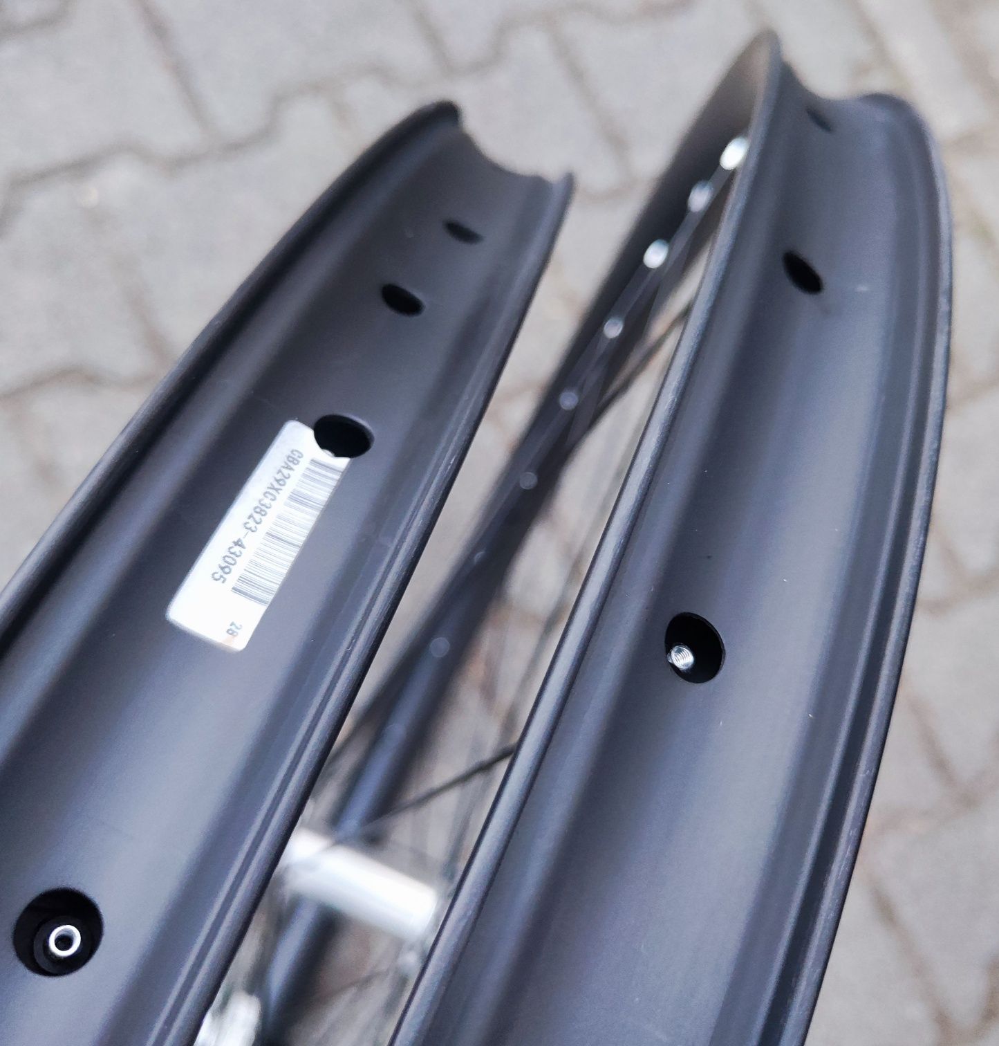 Nowe koła carbonowe MTB 29er boost 38/32 1425g