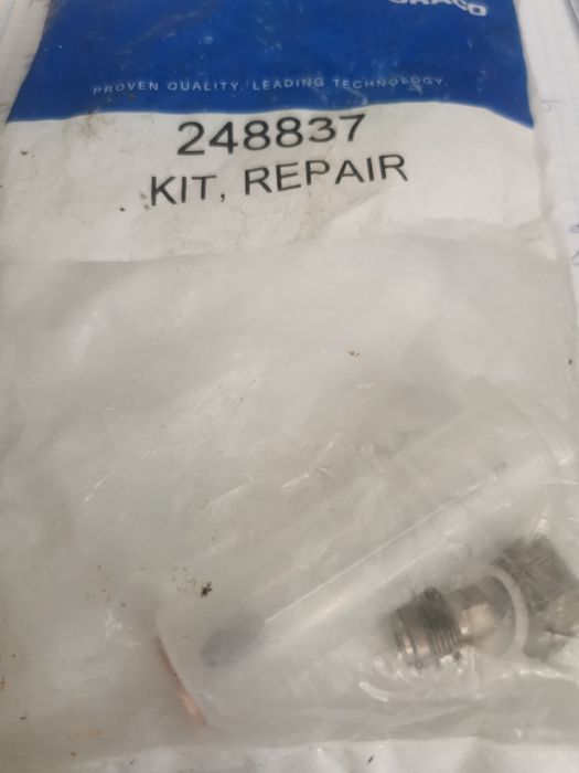 Zestaw naprawczy do pistoletu hydrodynamicznego GRACO XTR 5 i 7

Zesta