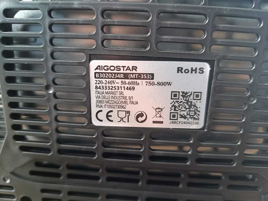 Nowy TOSTER opiekacz kanapek 750 - 800 W na 2 kromki