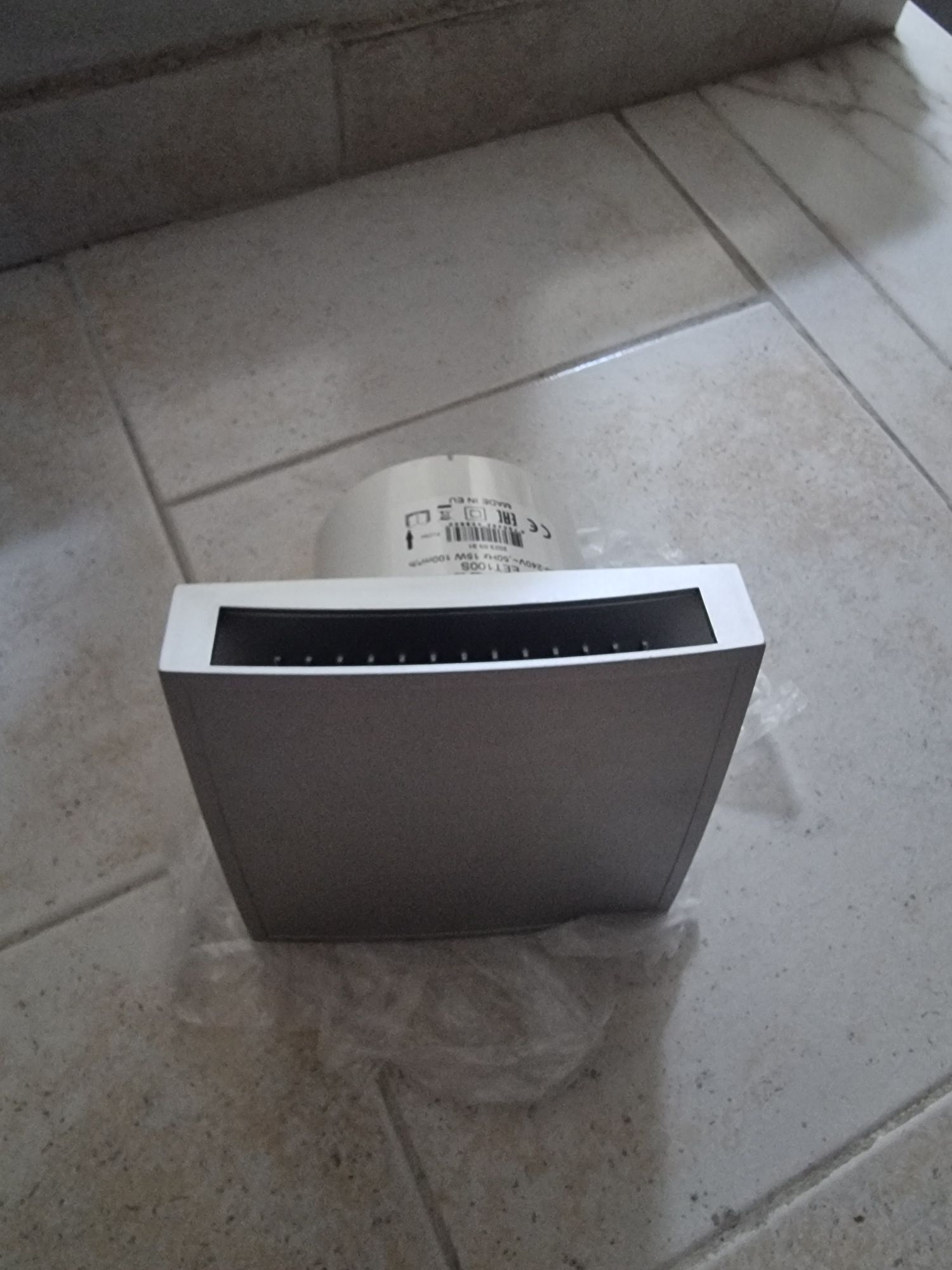 Exaustor / ventilador cinzento 100mm