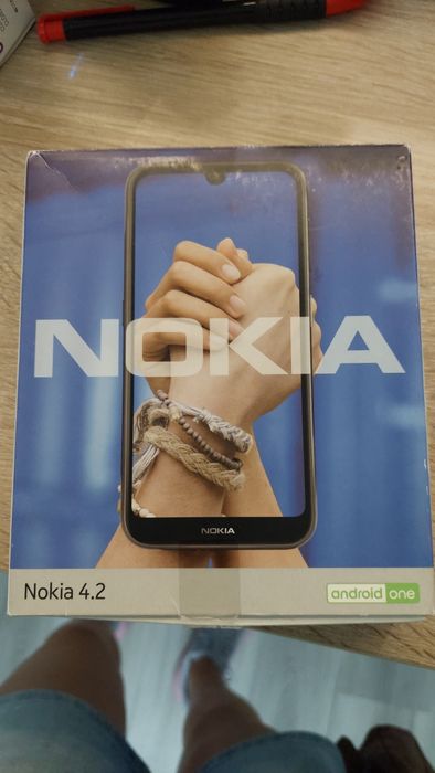 Nokia 4.2 de cor rosa