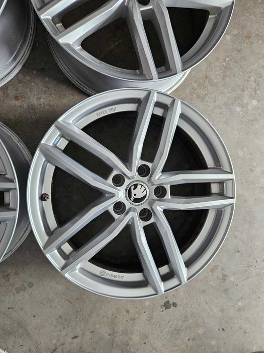 Alufelgi 18" 5x112 Skoda Octavia III IV VRS SuperB Karoq Scout Kodiaq