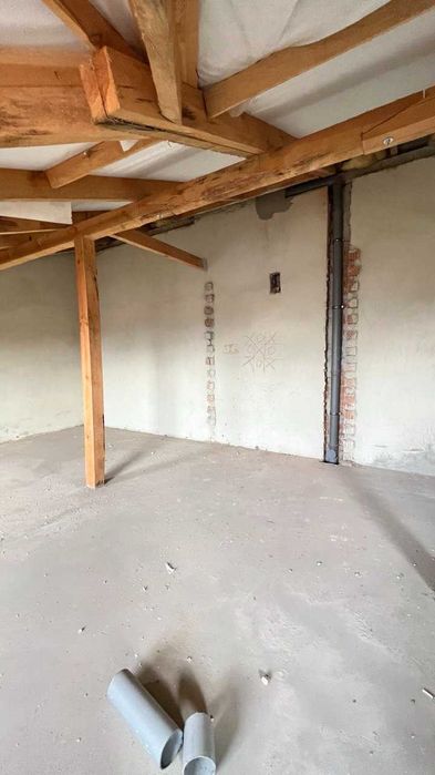 Продаж затишної мансарди в історичнійЖовкві!58 м² | 6 поверх С.Петлюри