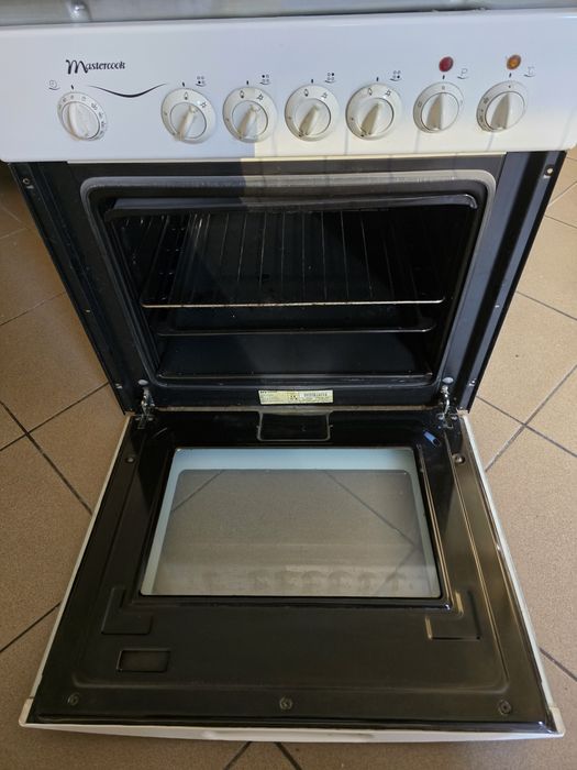 Kuchenka, płyta gazowa, piekarnik elektryczny Mastercook