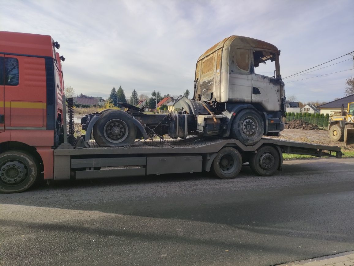 TRANSPORT, przewóz ciągników i maszyn budowlanych Pajęczno Laweta 16 t