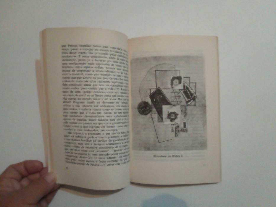 Livro "A Arte Visual Futurista em Fernando Pessoa", de F. Alvarenga