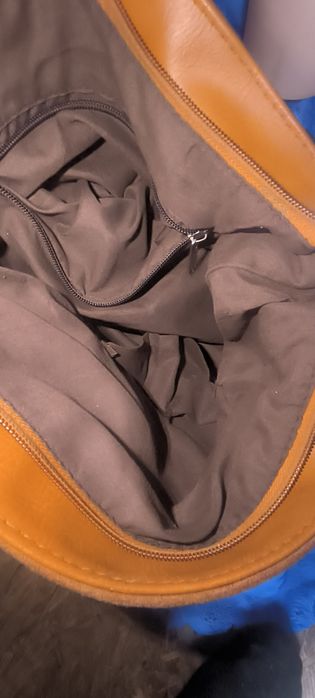 Oddam torebkę stan na zdjęciach welur skóra