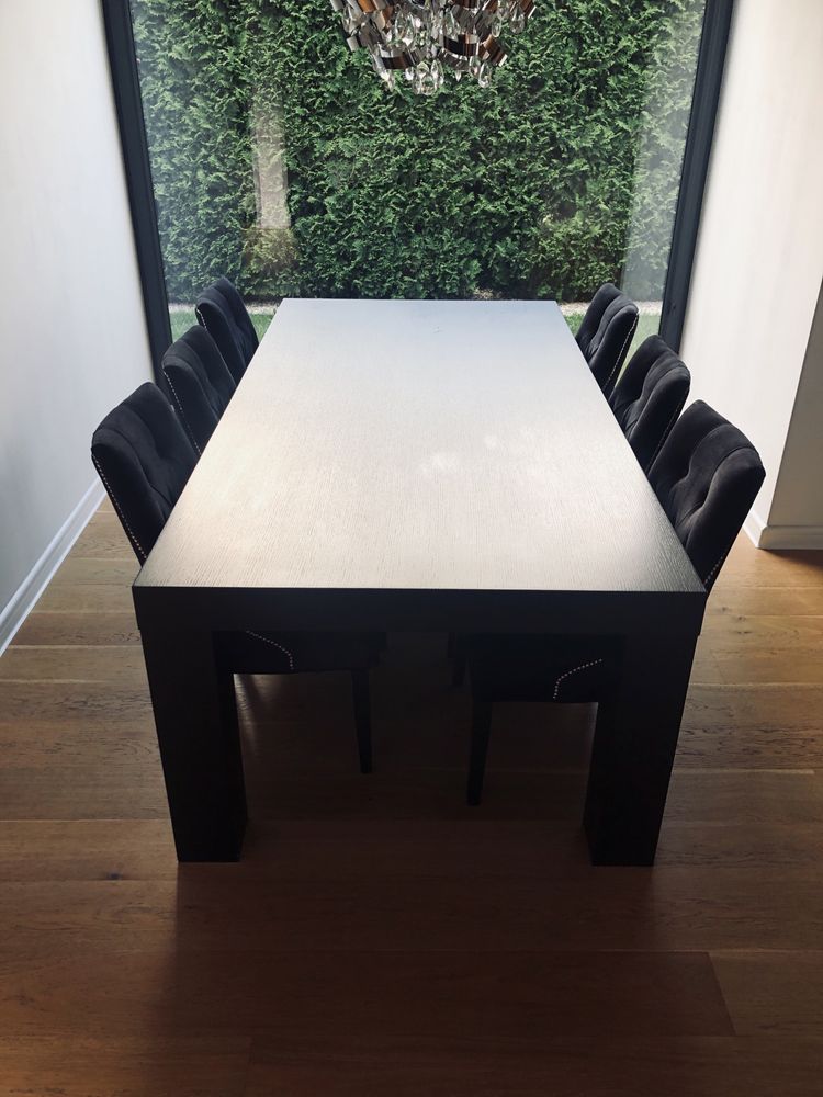 Zestaw Stół z drewna BoConcept + krzesła czarny drewniany fornir