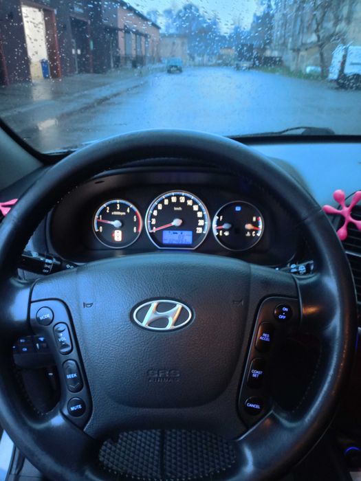 Продам santa fe в хорошому стані