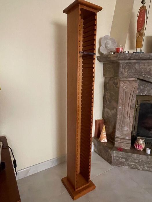 Coluna arrumação CD