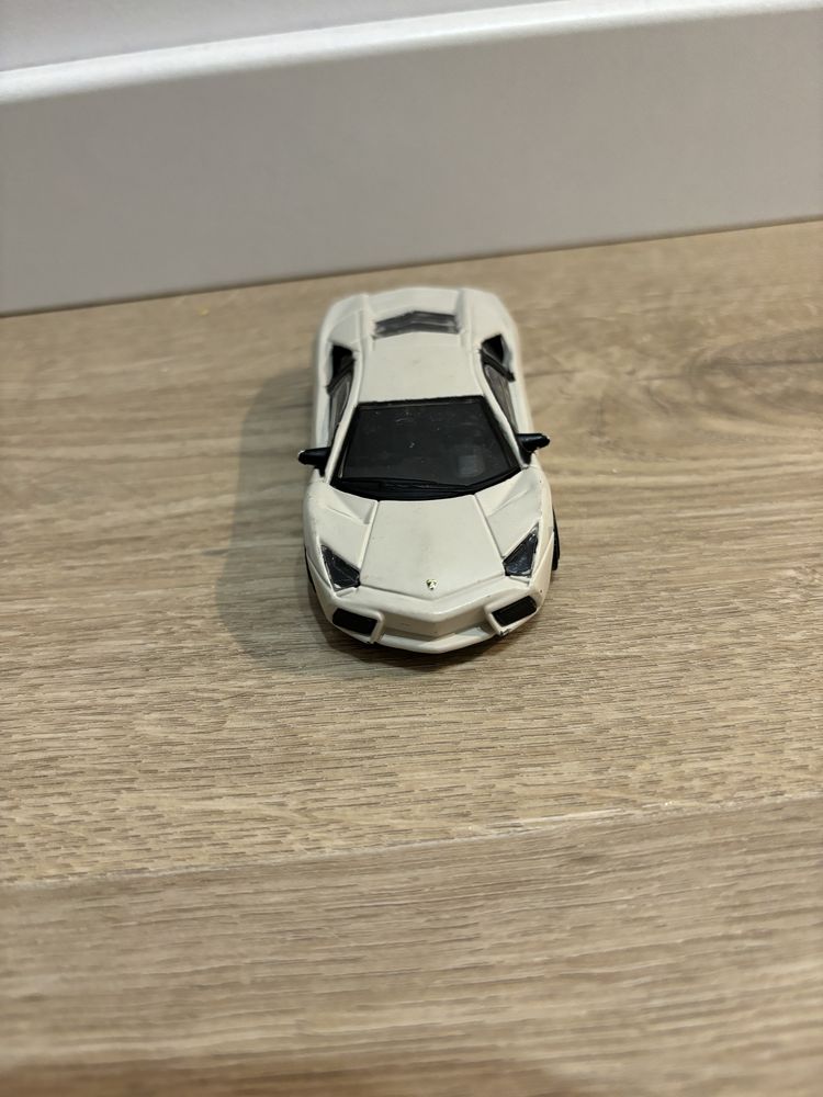 Auto Lamborghini Reventon Bburago 1:43