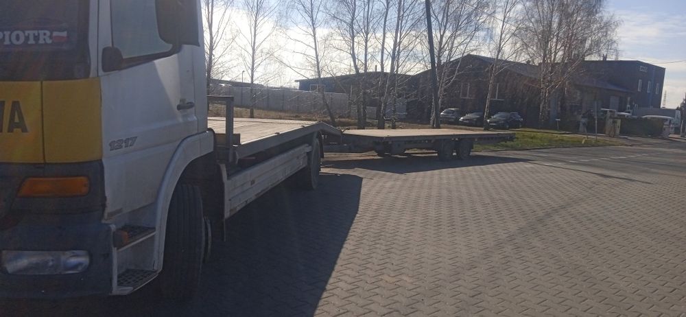 Laweta usługi transportowe przewóz maszyn