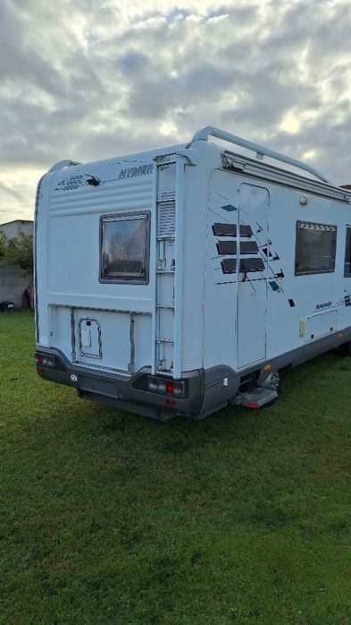 Kamper Hymer eriba e510 integra itineo