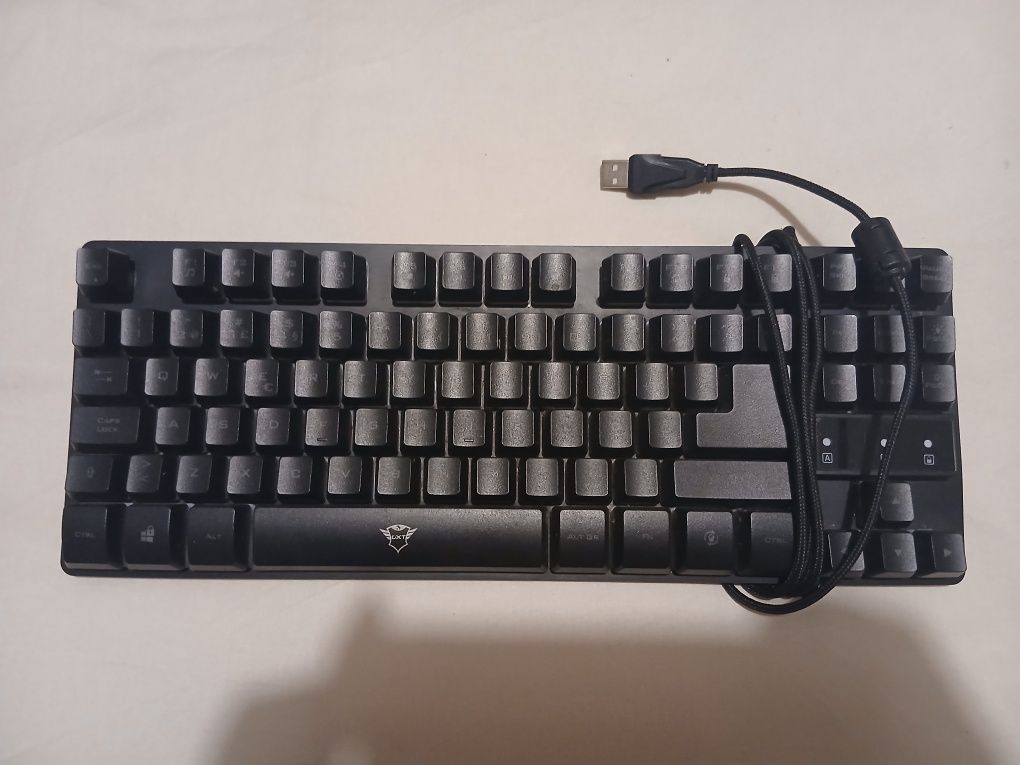 Teclado GXT gaming