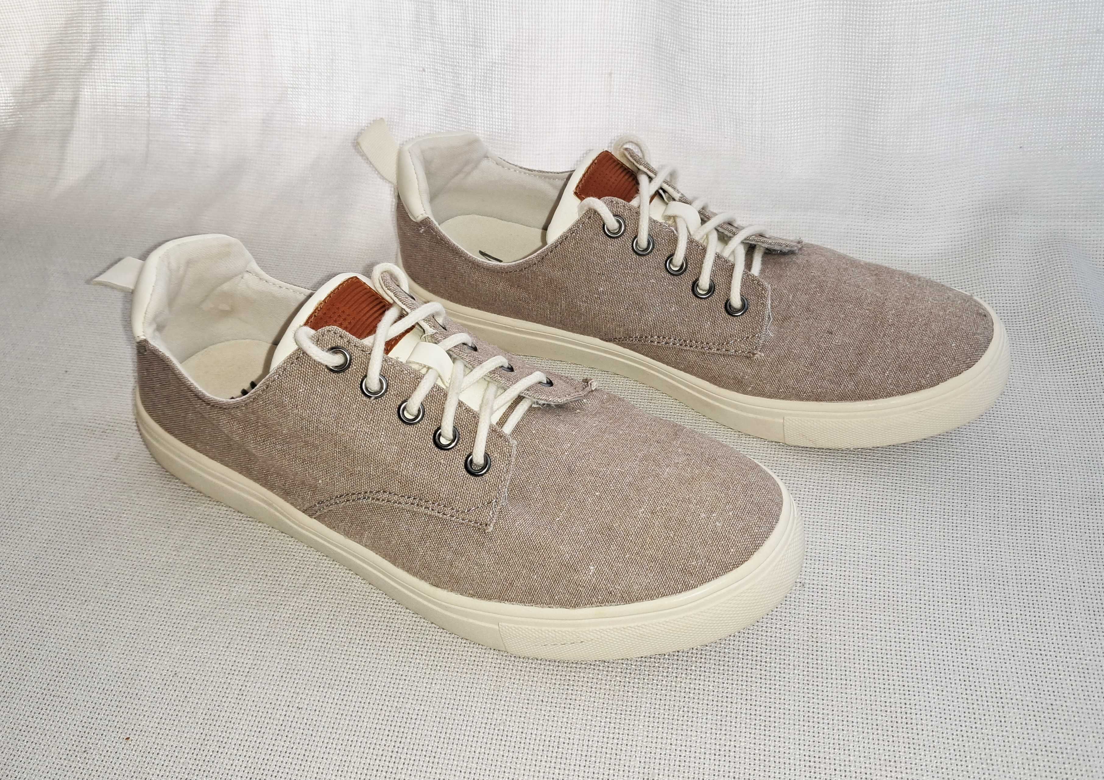 Женские кроссовки H&M 38-39