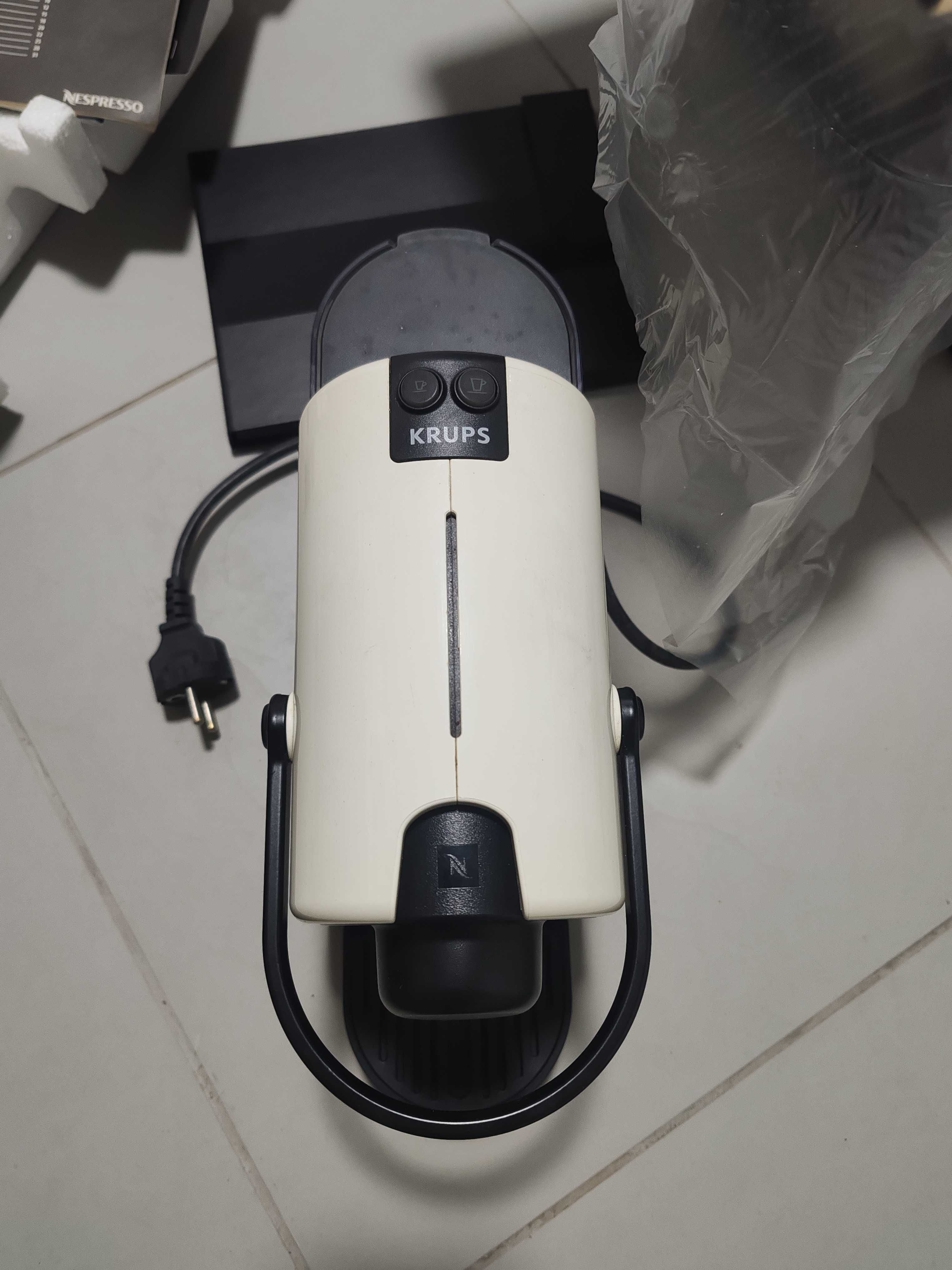 Máquina café Nespresso Krups Inissia