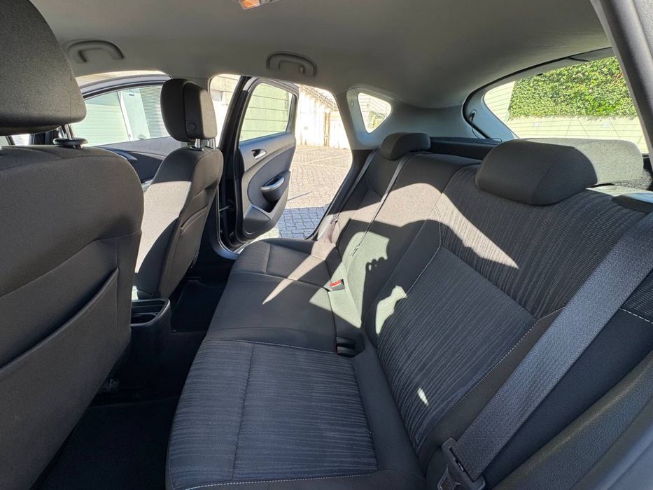 Opel Astra 1.3 CDTi Enjoy Star