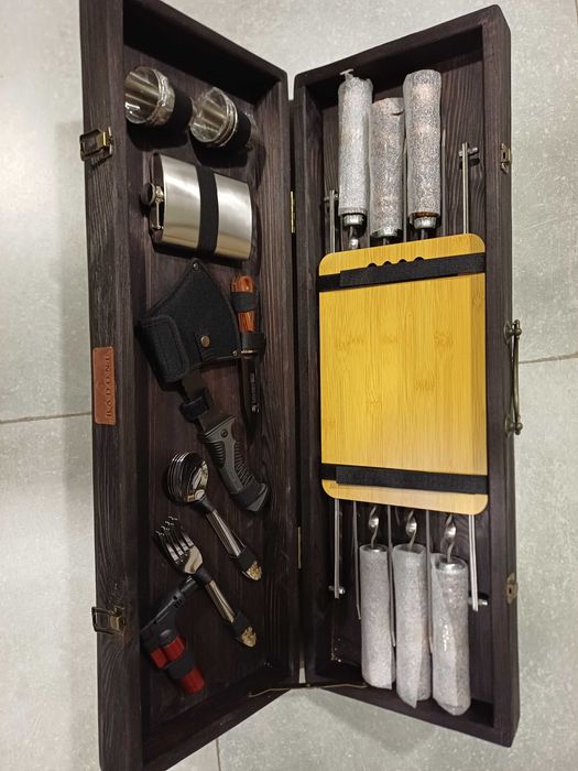 Набір для шашликів в дерев"яному кейсі