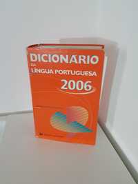 Dicionário Língua Portuguesa - Porto Editora