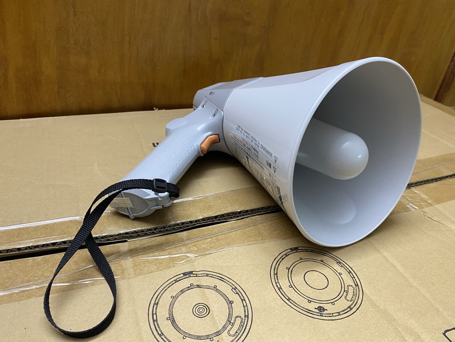 Ручний мегафон TOA ER-520 EU – новий, 6/10 Вт, дальність до 250 м