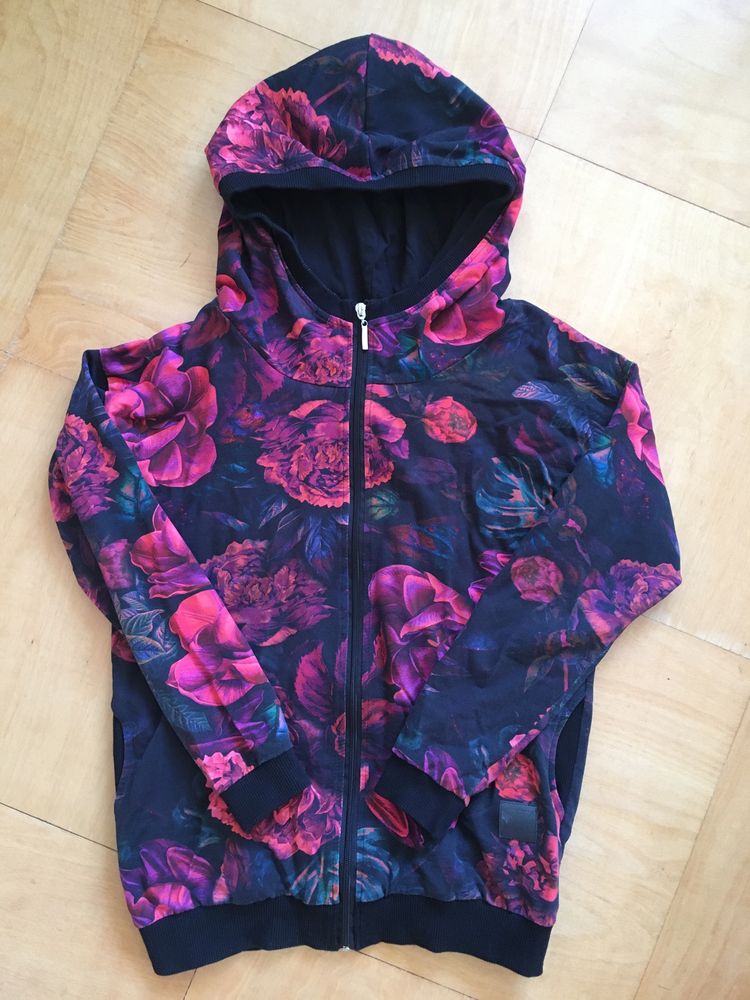 Bluza marki Okee S