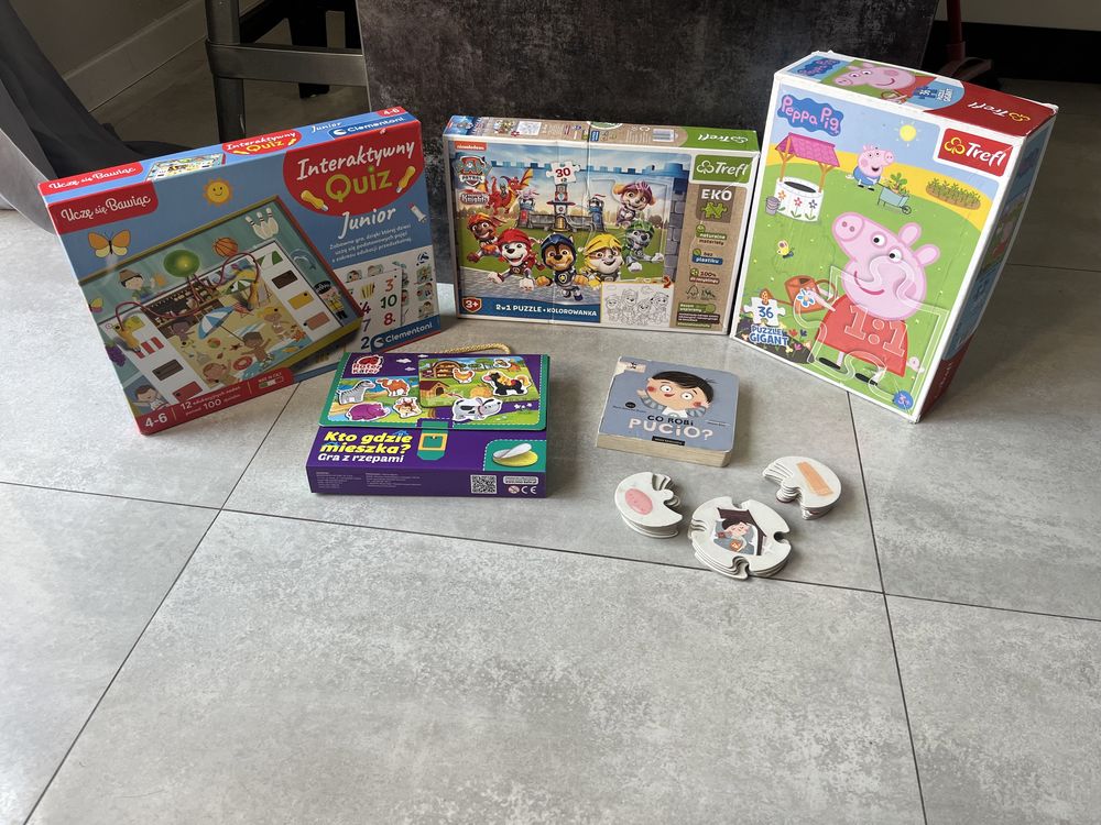 Zestaw zabawek gry puzzle pucio