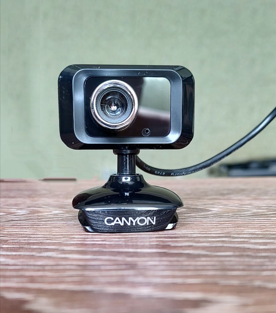 2 шт Веб-камери A4-Tech PK-336MB + драйвери є на неї / Canyon CNE-CWC1