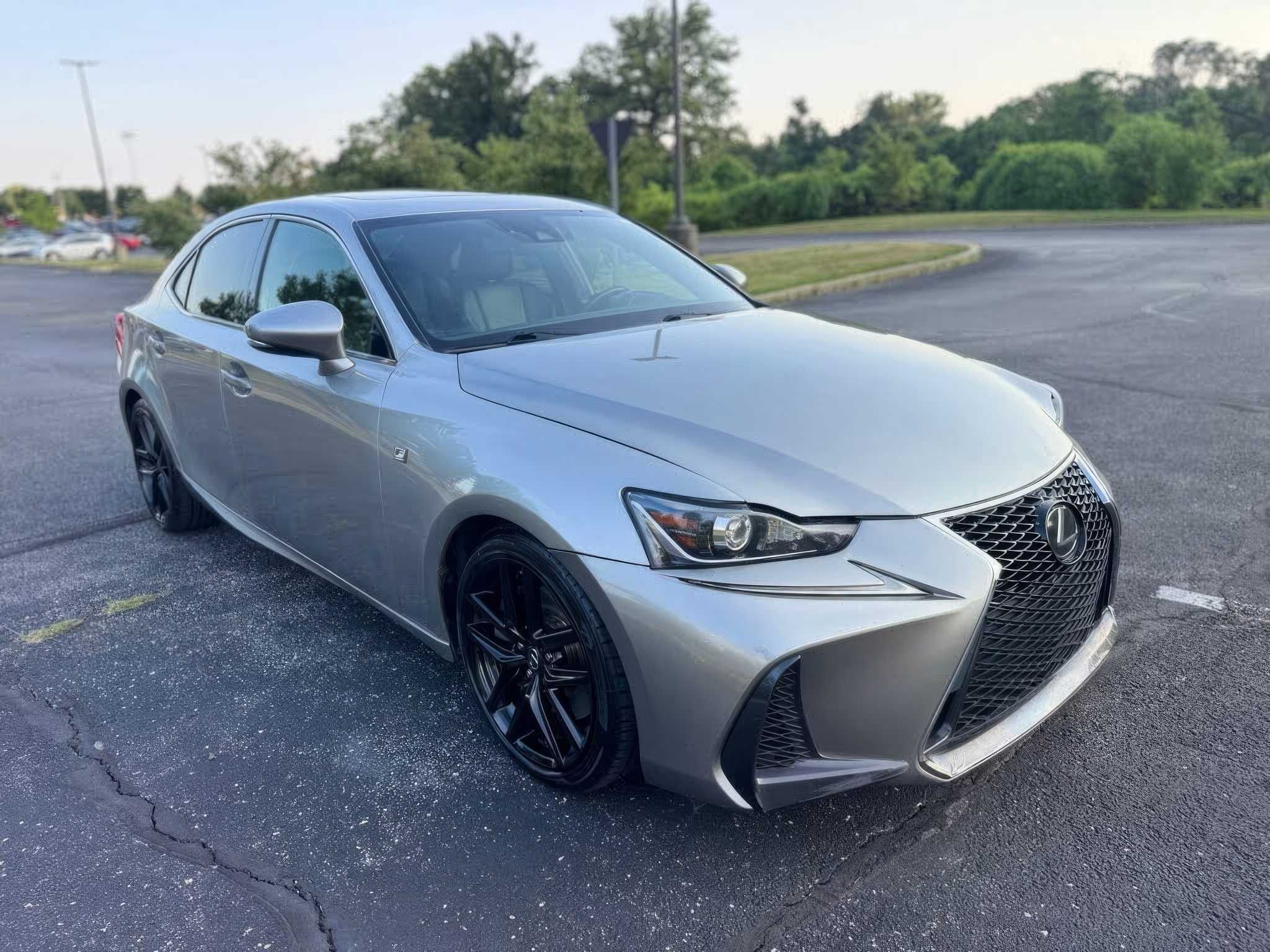 2018 Lexus IS 300