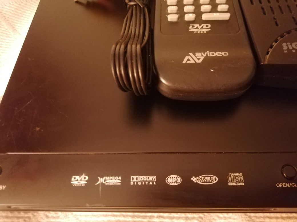 Leitor de DVD funcional