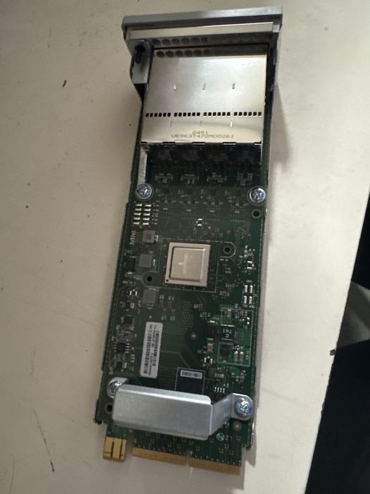 Módulo de rede Cisco para switches Catalyst 9300 com 8 portas de 10 Gb