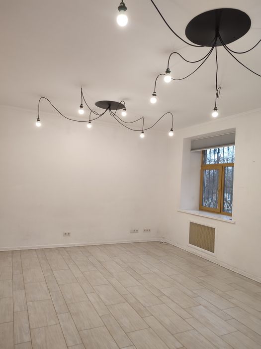 Здам офіс без комісії, Володимирська, є варіанти, центр