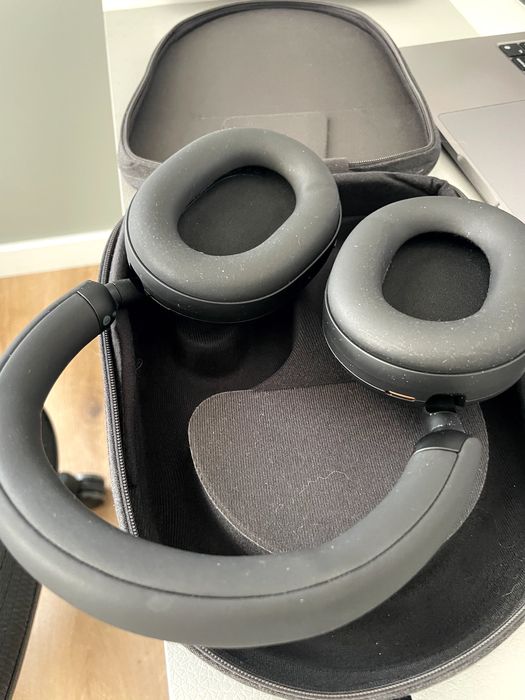 Sony WH-1000XM5 black NOWE