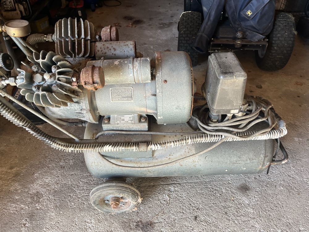 Compressor monofasico